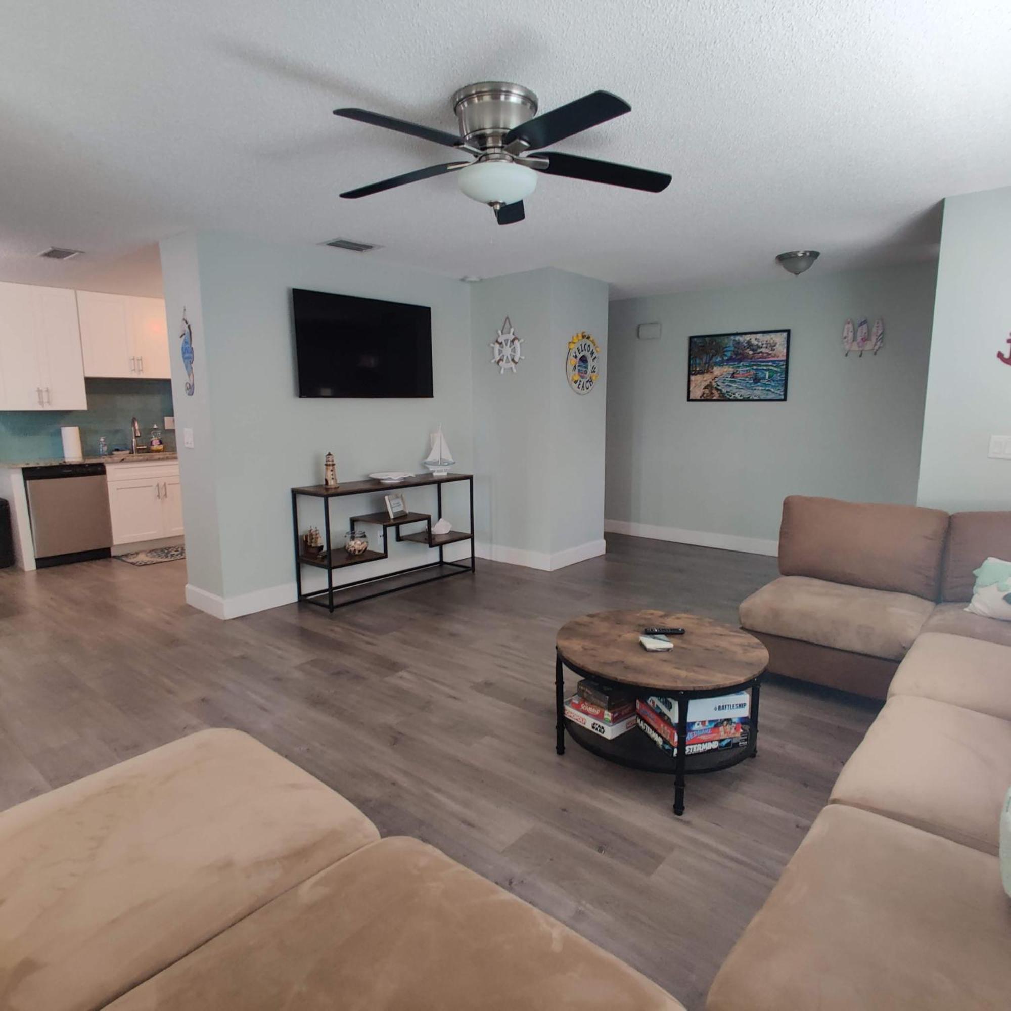 Paradise Beach Oasis Indialantic Bilik gambar